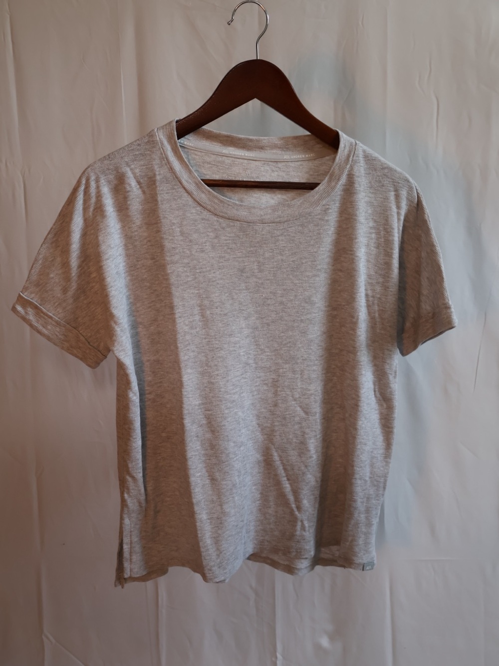 Andrew Marc Gray Short Sleeve Knit Top, Size Small